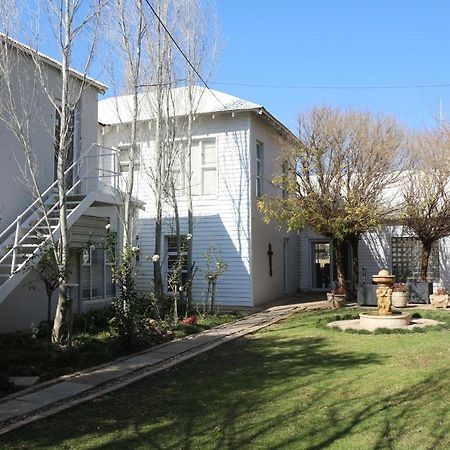 Indigo Moon Guesthouse Lichtenburg Exteriér fotografie