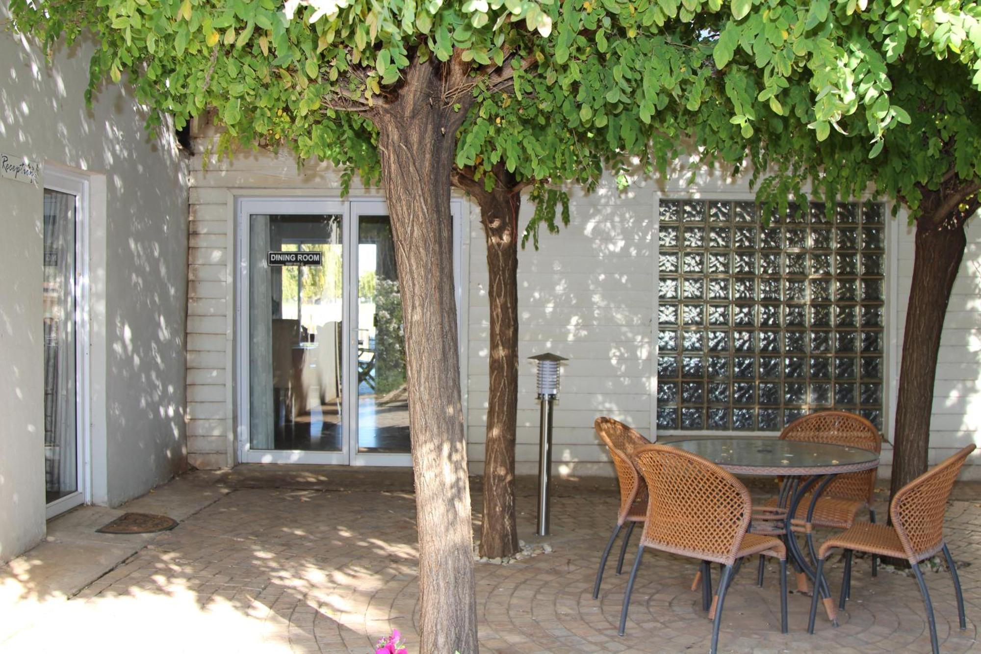 Indigo Moon Guesthouse Lichtenburg Exteriér fotografie