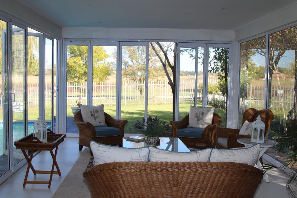 Indigo Moon Guesthouse Lichtenburg Exteriér fotografie