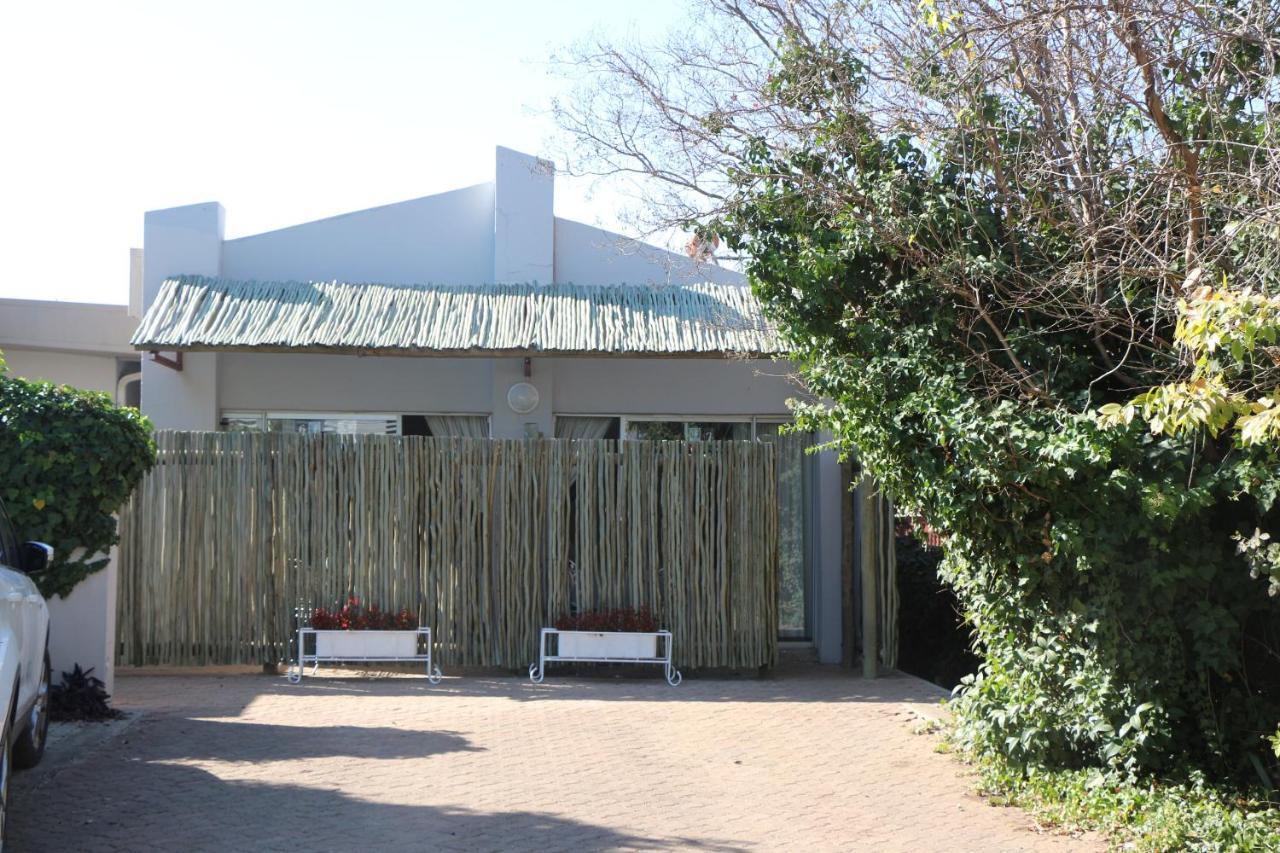 Indigo Moon Guesthouse Lichtenburg Exteriér fotografie