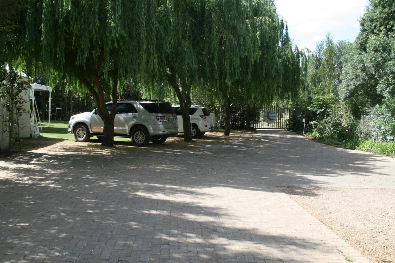 Indigo Moon Guesthouse Lichtenburg Exteriér fotografie